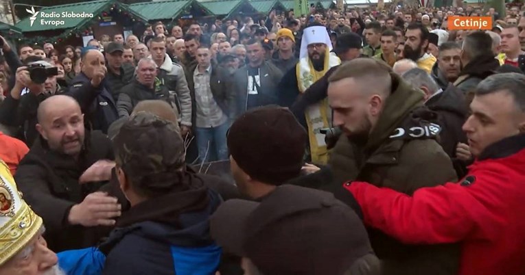 VIDEO U Cetinju se na Badnjak sukobili pravoslavci. Policija spriječila veću tučnjavu