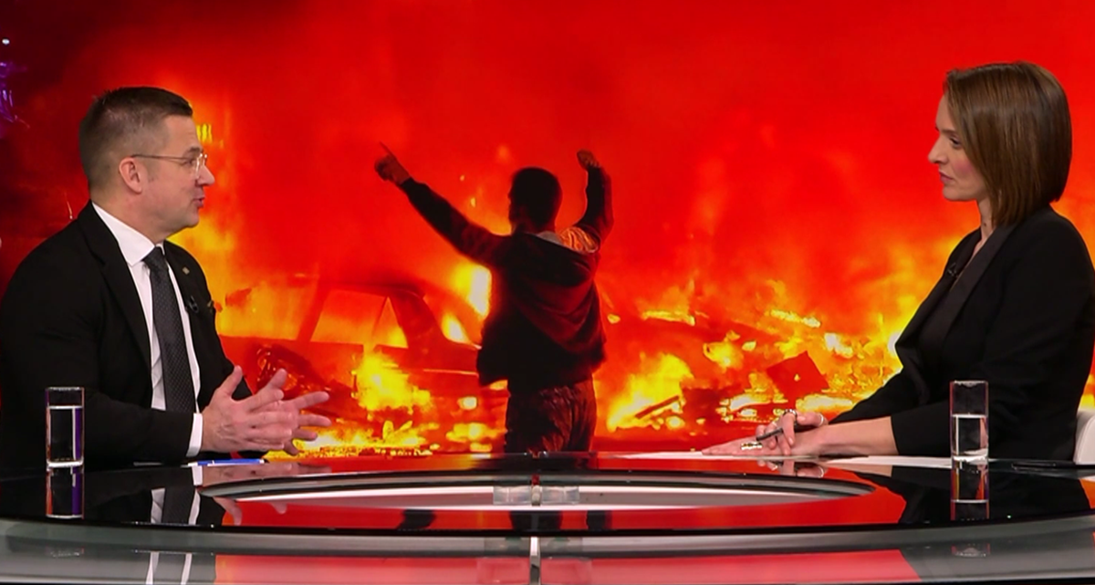 Povjesničar Jakovina o mogućem američkom napadu na Iran: "Iz zraka se režimi ne ruše"