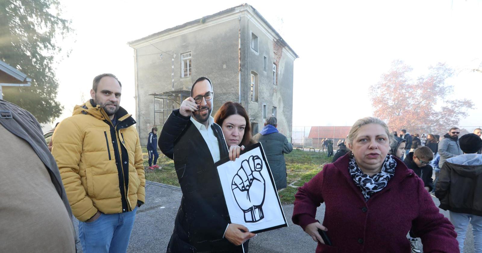 Grad Zagreb: Dobili smo građevinske dozvole za školu i ambulantu u Donjem Dragonošcu