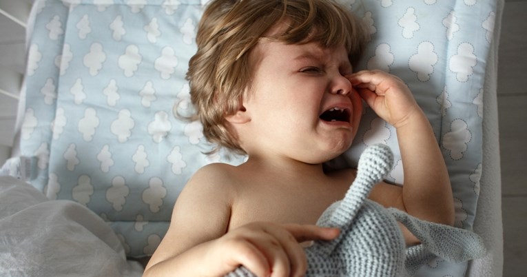 Ako djeca loše spavaju, stručnjaci kažu da puno roditelja griješi u jednoj stvari