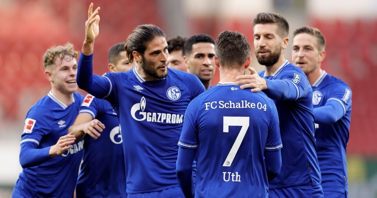 Schalke se raspada. Igrači urlaju i tuku trenere, a nikog nisu pobijedili u 24 kola