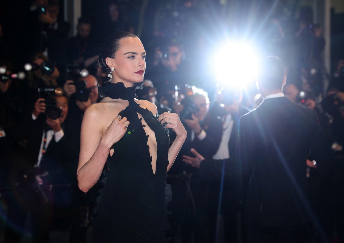 Cara Delevingne ispisala povijest kao prva lezbijka na naslovnici Playboya