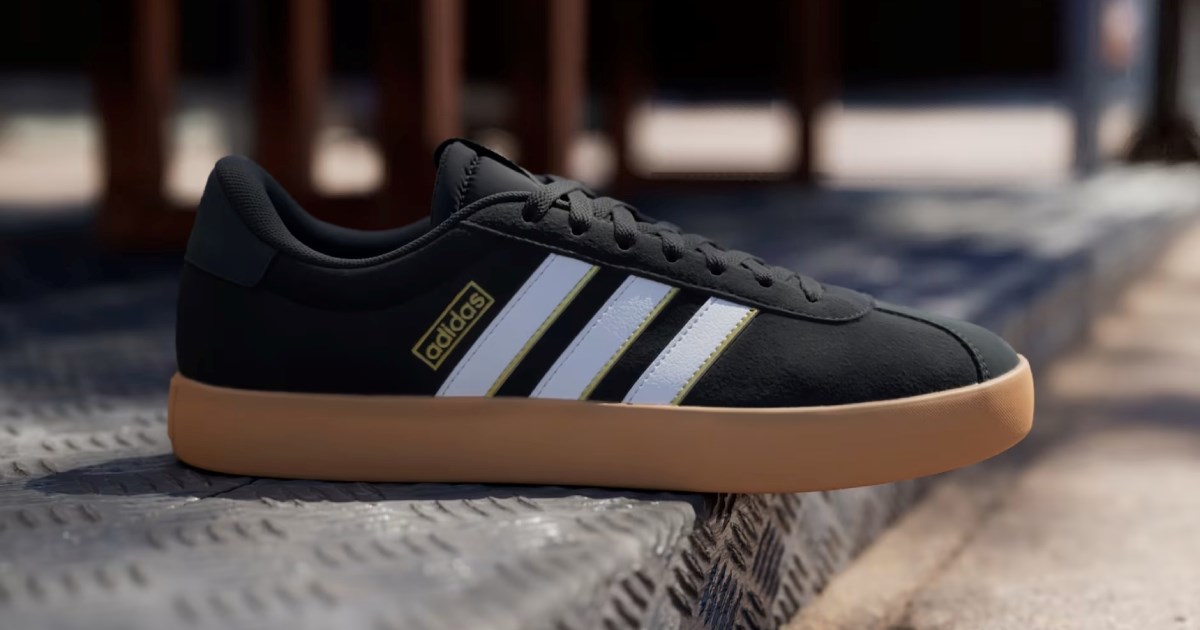 Lov na popuste počinje: adidas brutalno snizio najtraženije komade