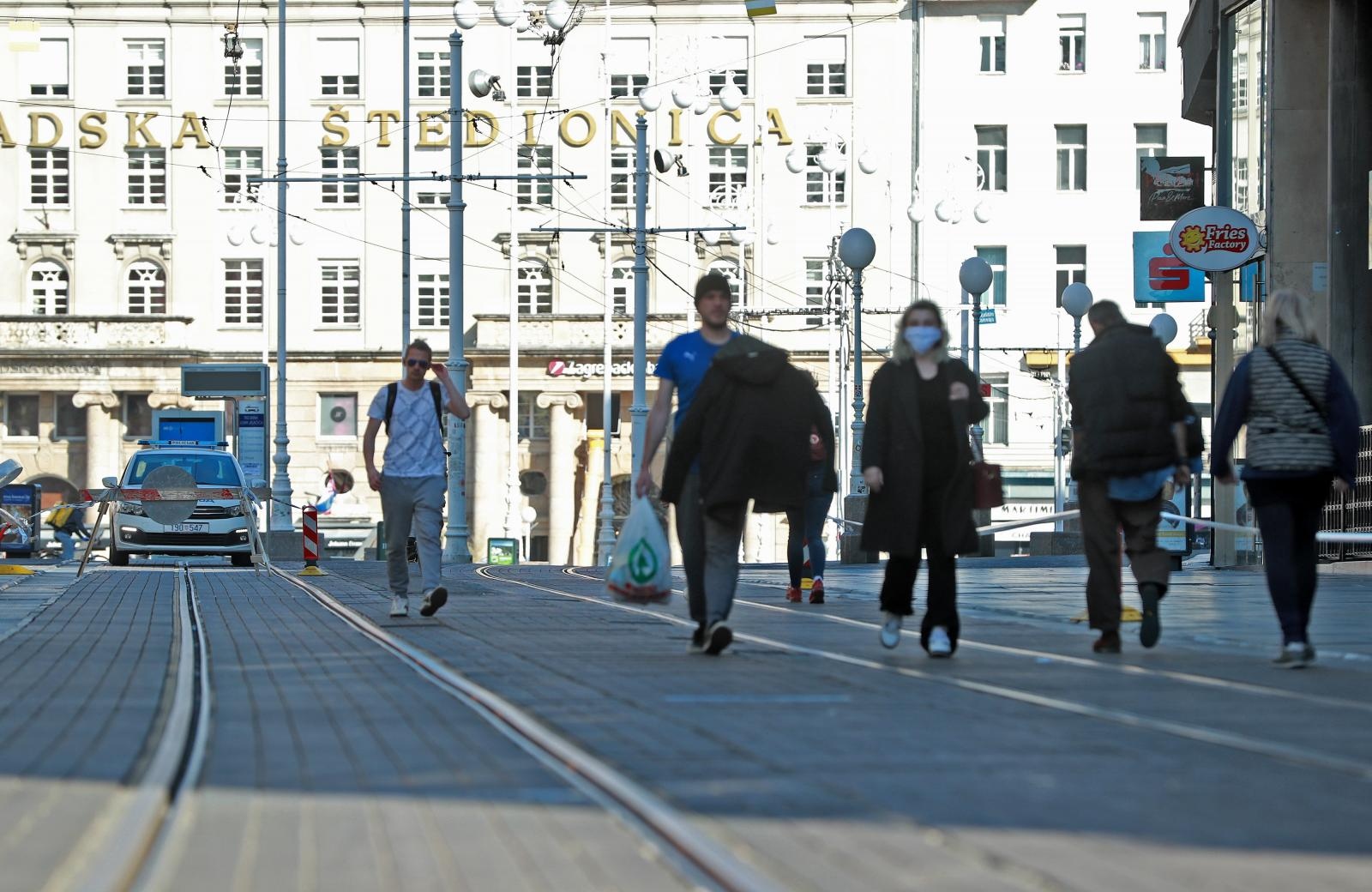 U Zagrebu 39 novozaraženih od koronavirusa, 16 ih se zarazilo u noćnim klubovima