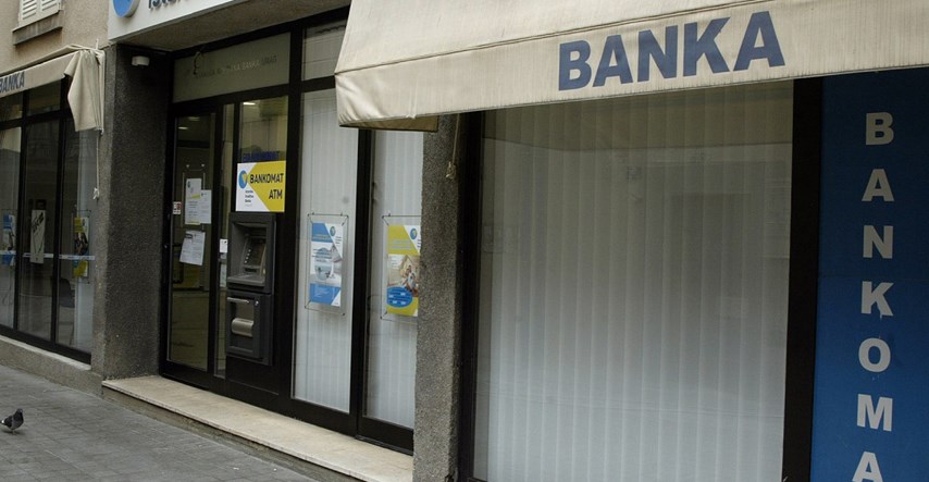 U 10 godina zatvorena trećina poslovnica banaka