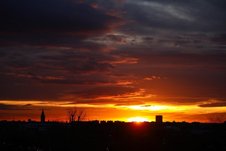 FOTO Zagrepčane je jutros dočekalo prekrasno svitanje