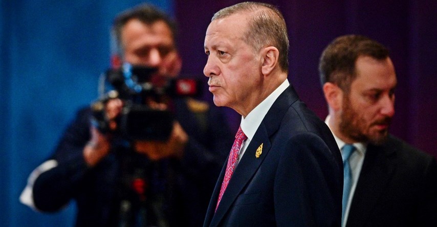 Erdogan razmišlja o slanju vojske protiv kurdske milicije