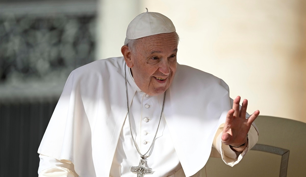 Papa Franjo stiže u Kazahstan na međunarodni vjerski susret