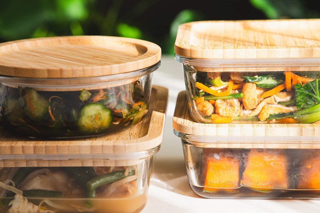 Mit o vrućoj hrani u hladnjaku: Smije li se vruća hrana hladiti u hladnjaku ili ne?