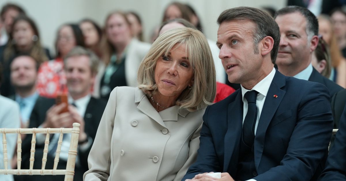 Odvjetnik Macronovih: Par će sudu pokazati znanstvene dokaze da je Brigitte žena