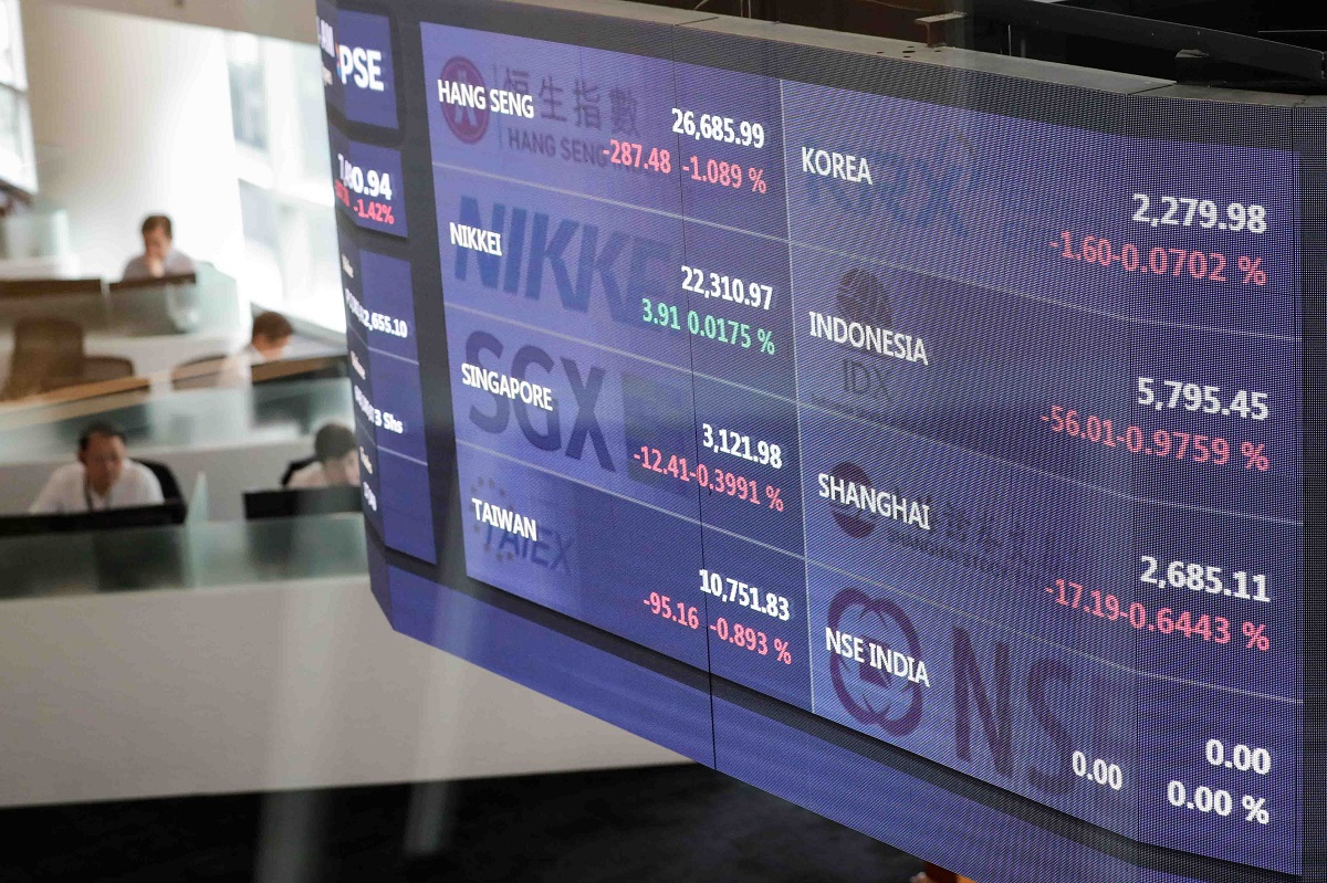 Azijske burze nadoknađuju gubitke, dolar ojačao