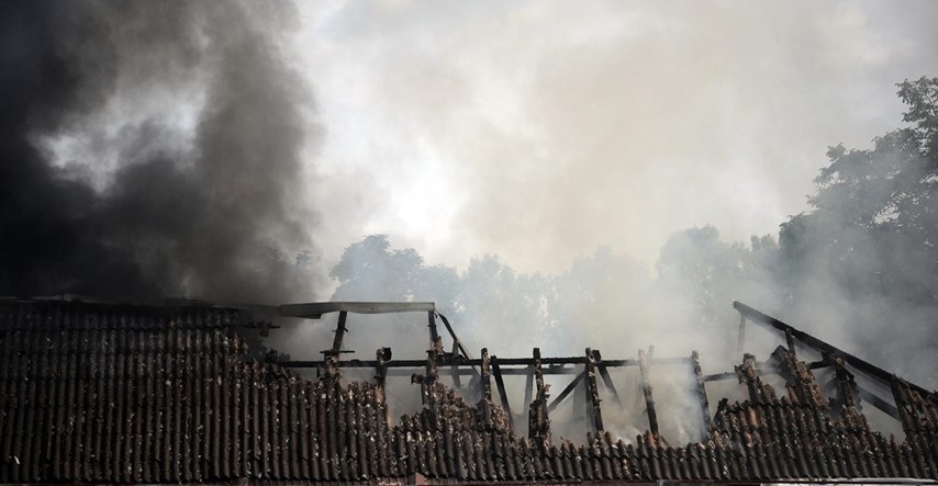 U Gvajani zapalila učenički dom jer su joj uzeli mobitel, poginulo 19 djece