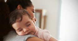 Znanstvenici objasnili kako uspavati bebu u samo 13 minuta