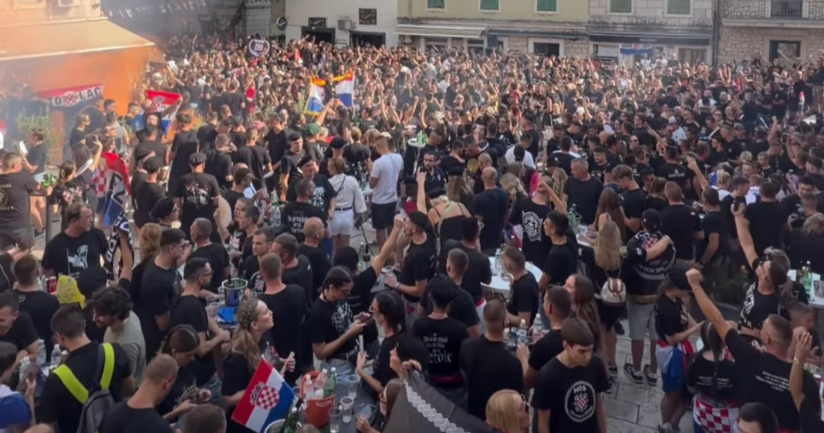 VIDEO Stotine ljudi u Imotskom uglas pjevaju Moj dida i ja