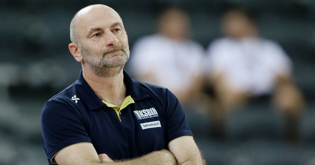 Izbornik bh. košarkaša: Pet godina ne živim sa ženom i djecom. Oni podnose teret