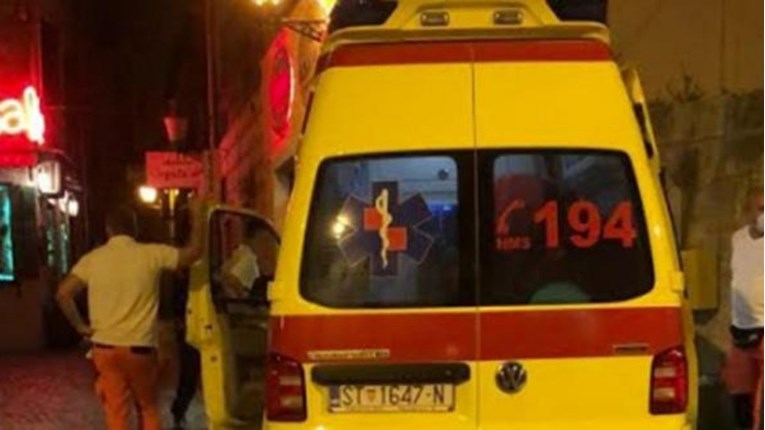 Tučnjava u centru Splita, vadili se i noževi. Dva mlada stranca završila u bolnici