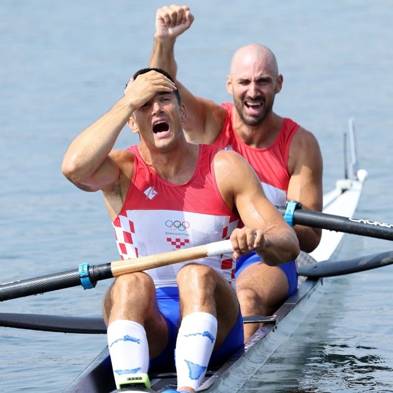 Sinkovići debitirali u novoj disciplini. Odmah uzeli europsko srebro