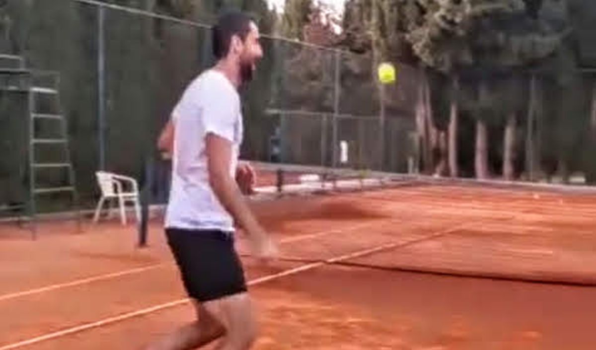 VIDEO Čilić žonglirao 60 puta teniskom lopticom, Modrić komentirao: "Bravo, partneru"