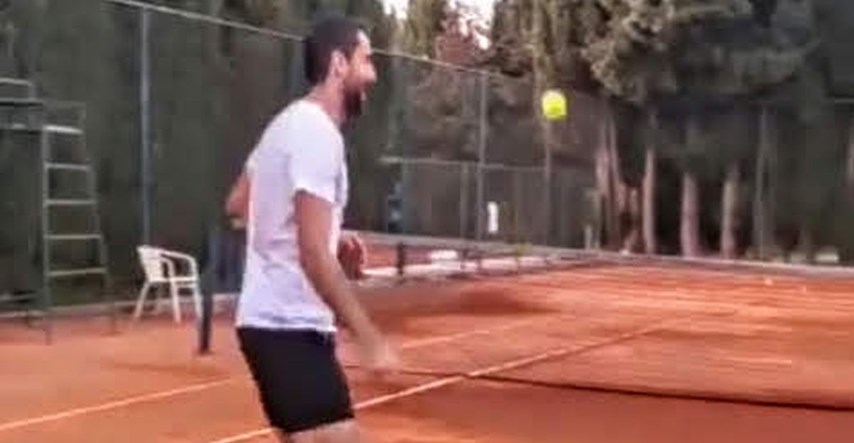 VIDEO Čilić žonglirao 60 puta teniskom lopticom, Modrić komentirao: "Bravo, partneru"
