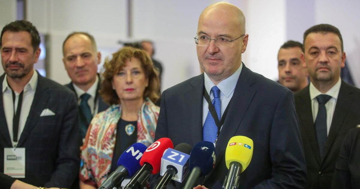 DOMiNO najavio novu desnu političku platformu. "Nadamo se da će se pridružiti i Most"