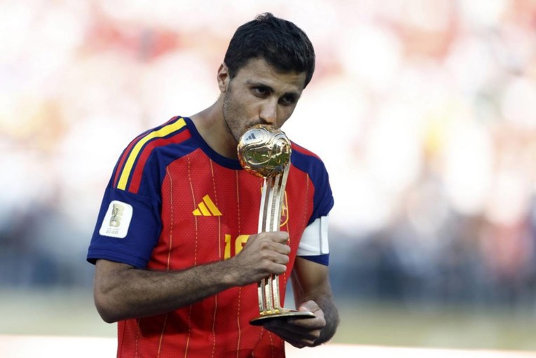 Top transferi: Barca dogovara senzacionalan transfer. Chelsea predstavio novog beka