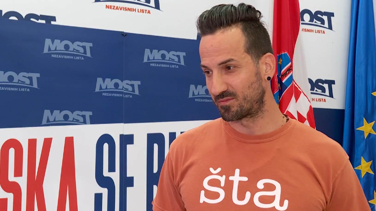 Vjeroučitelj Miletić: Most je kao prezgodni komad, svi žele biti s njim