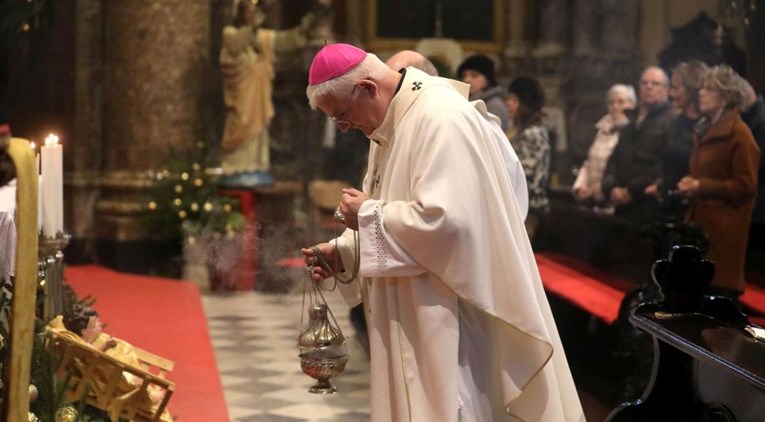 Nadbiskup Uzinić: Zahvaljujući papi Franji, imamo smjer kojim trebamo nastaviti