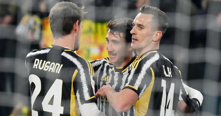 Juventus prošao u četvrtfinale Kupa Italije. Gubio u prvoj minuti pa pobijedio 6:1