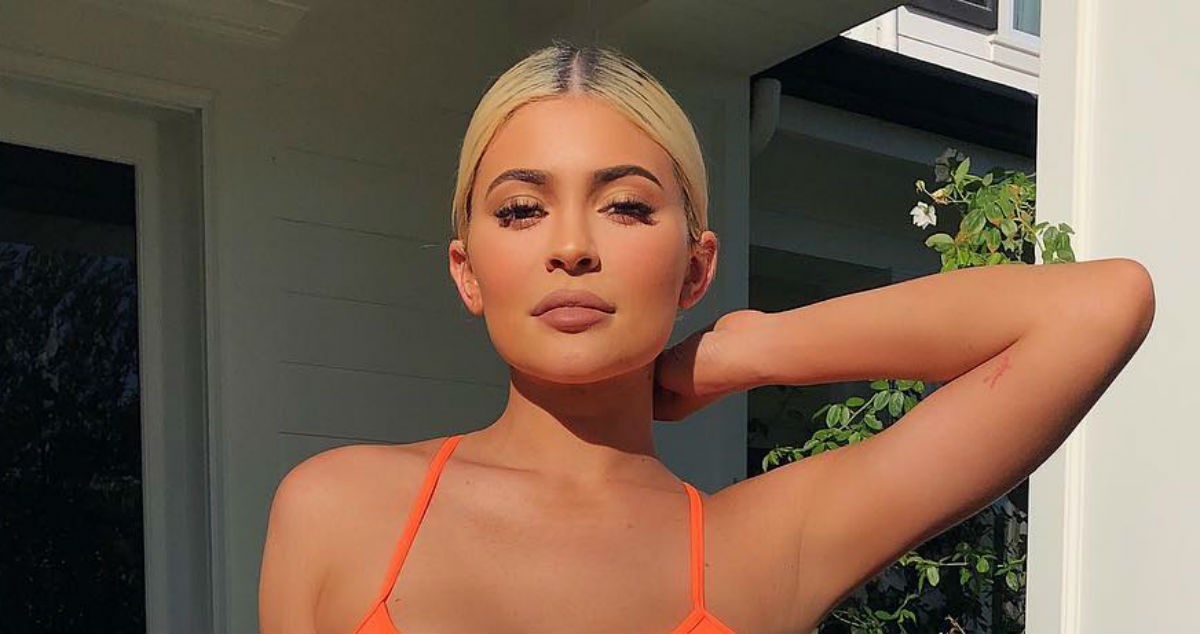 Kylie Jenner u svojem posljednjem izdanju vidi se iz aviona