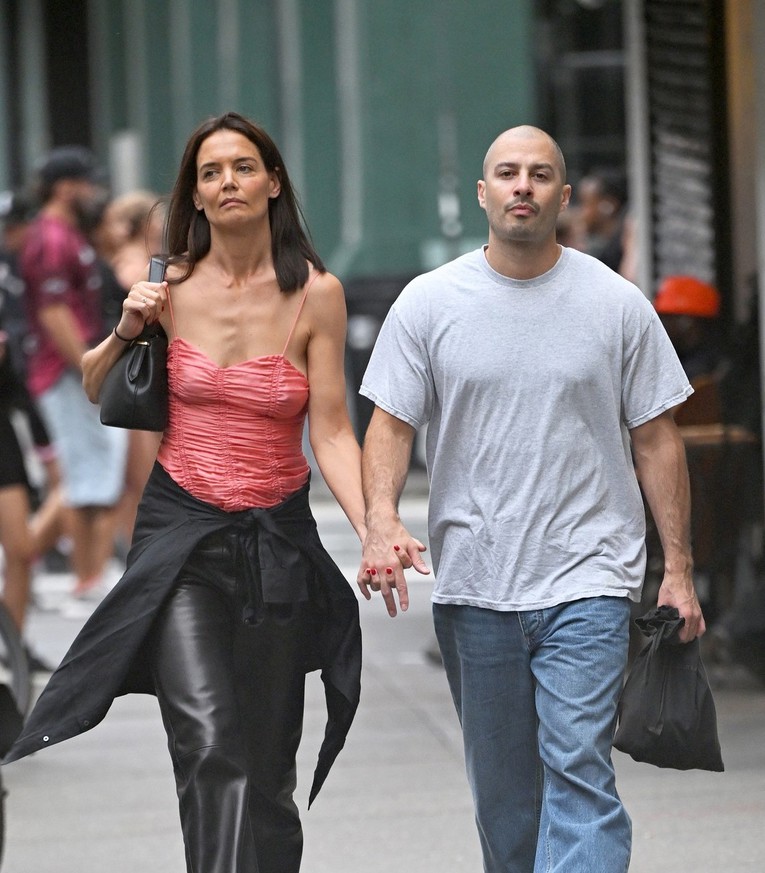 Katie Holmes (47) potvrdila vezu s novim partnerom (38) na Instagramu