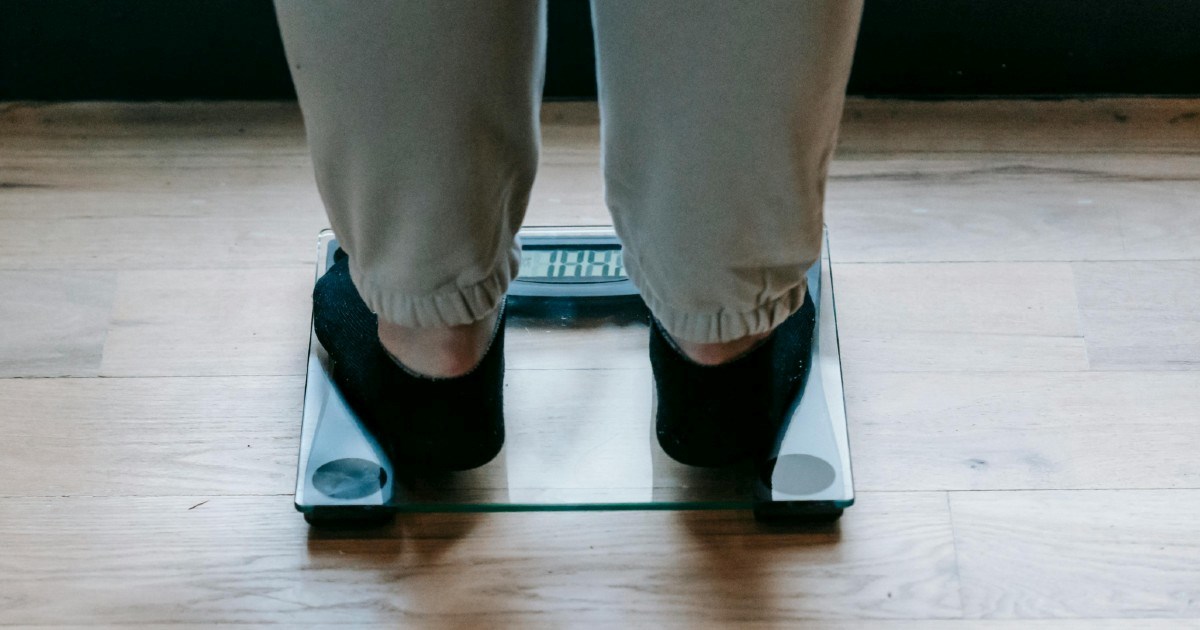 Zašto vaša težina stalno varira? Ovo je šest glavnih razloga, prema nutricionistici