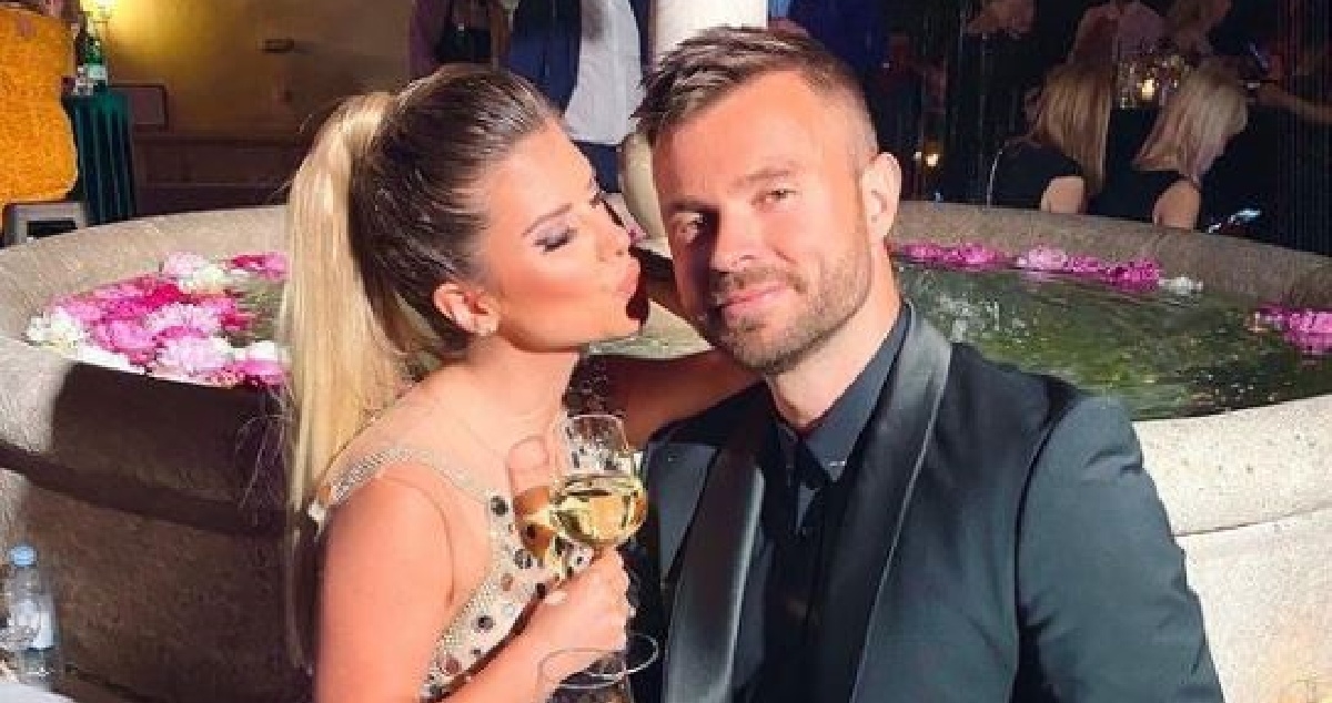 Dečko Ecije Ivušić objavio zajedničke fotke s mora: "Savršeno ljeto"