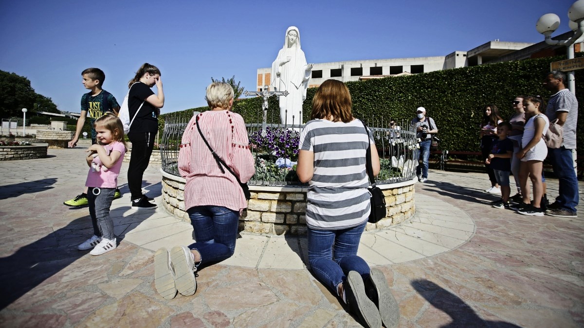 Turistički radnici iz Međugorja strahuju od ugrožavanja sezone zbog testova