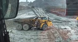 VIDEO Ovako drifta stroj od 35 tona