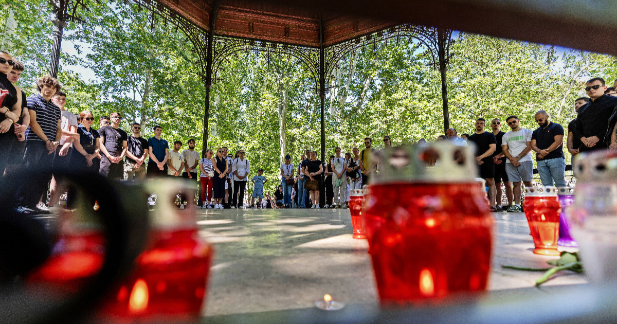 FOTO I VIDEO Zagrepčani održali 19 minuta šutnje za ubijenog Luku
