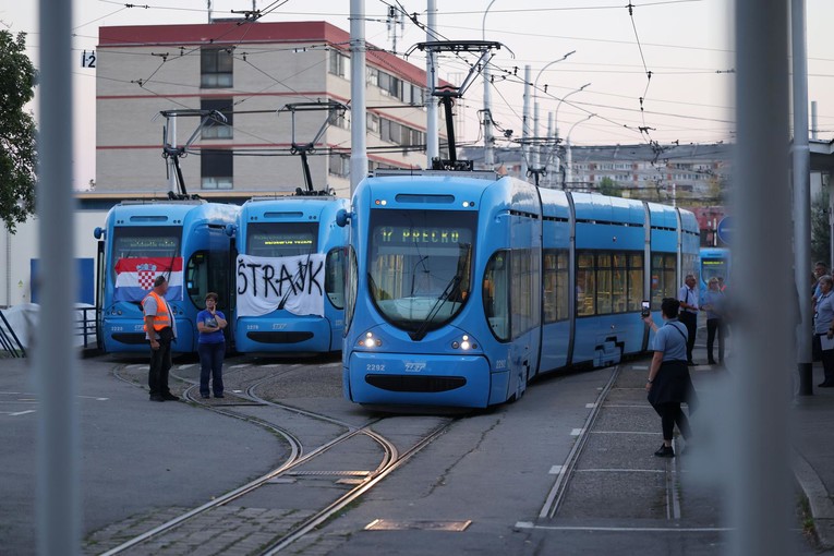 Sindikati ZET-a: 96 posto radnika odbilo ponudu Uprave