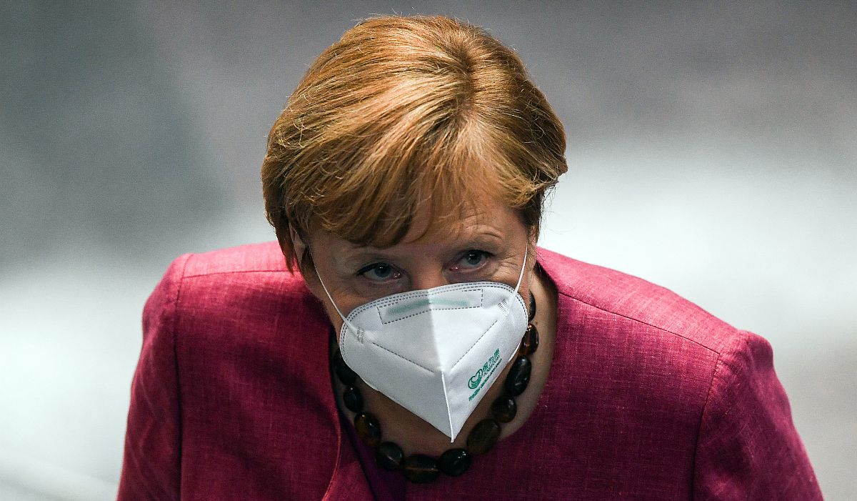 Angela Merkel: Čeka nas duga i teška zima