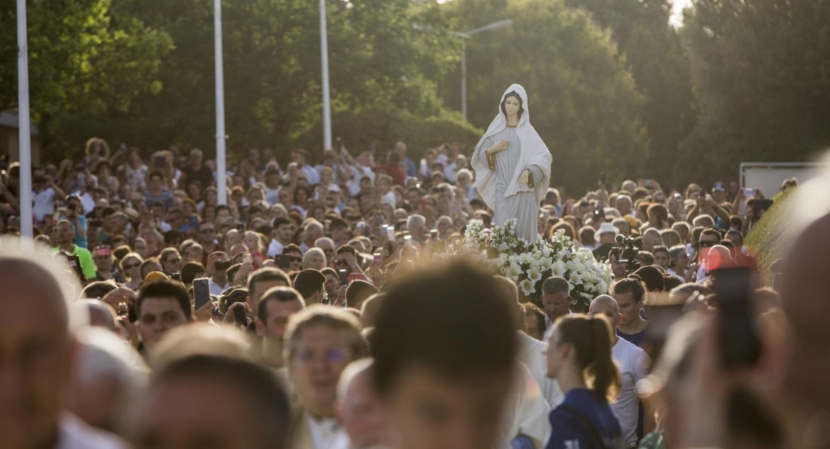 Apostolski vizitator za Međugorje: Crkva pozorno prati ovaj fenomen, jako pozorno