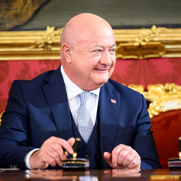 Novi austrijski kancelar izabran za šefa druge najjače stranke u Austriji