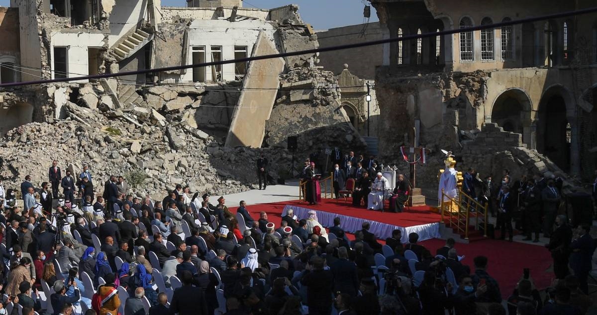 Papa Franjo posjetio uništeni irački grad Mosul