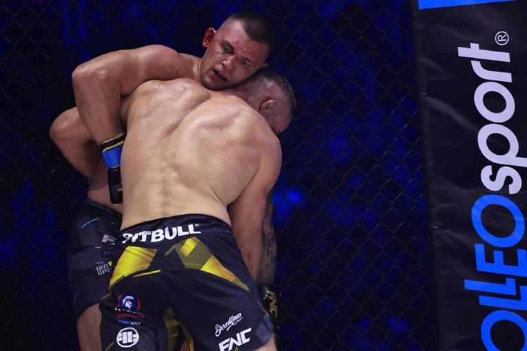 Stošić se vraća u FNC-ov kavez. Borit će se protiv bivšeg UFC borca