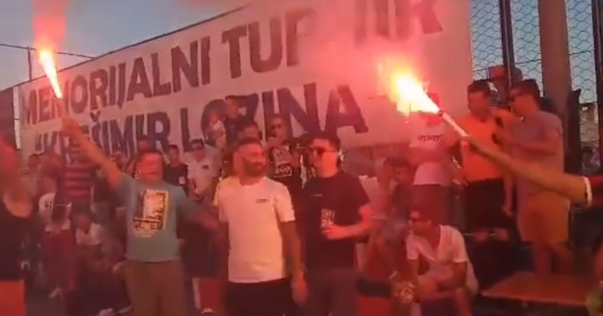 Livaja zaigrao na malonogometnom turniru u Splitu pred 3000 ljudi
