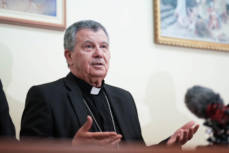 Nadbiskup Vukšić: Hrvate u BiH sustavno se pokušava pretvoriti u nacionalnu manjinu