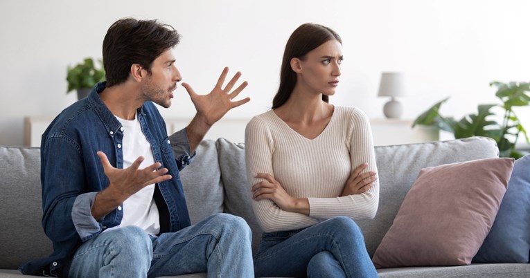 Pet rečenica koje nikada ne bismo trebali reći partneru usred svađe
