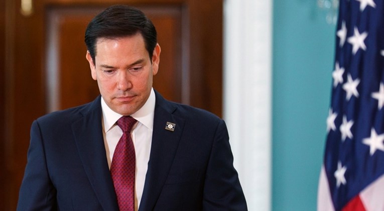 Trumpov šef diplomacije upozorio Iran da ne obogaćuje uranij