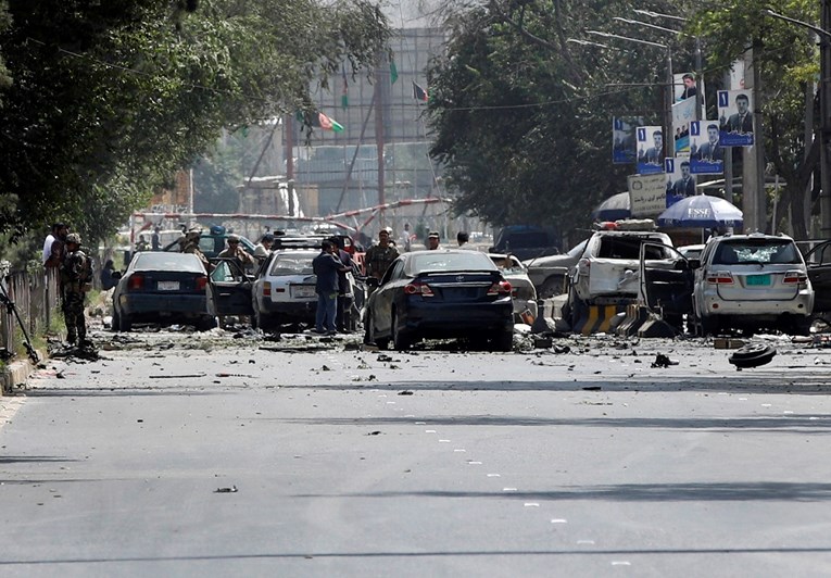 U Kabulu eksplodirao auto, odgovornost za napad preuzeli talibani