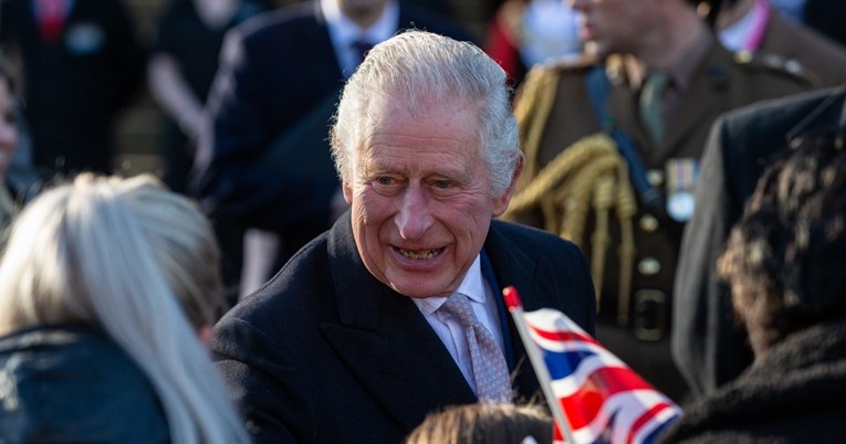 Kralj Charles sprema se progovoriti o Harryju u intervjuu za BBC?