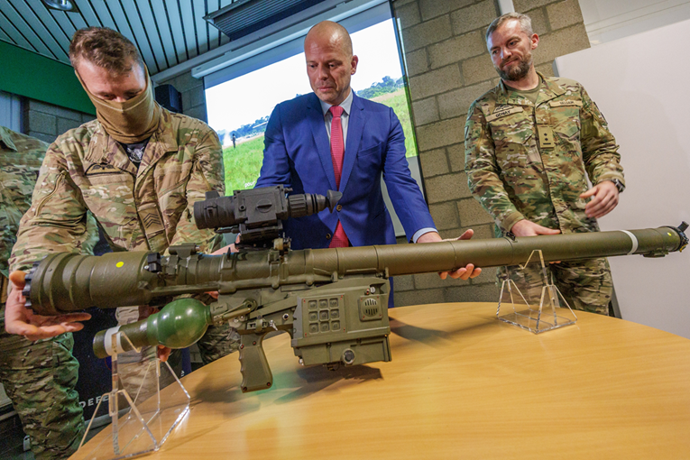 Belgijski ministar obrane poručio Merzu: "Držite jezik za zubima"