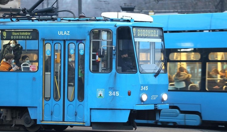 Mladića pretukli u zagrebačkom tramvaju, teško je ozlijeđen