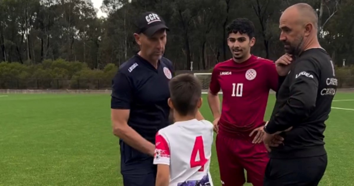 VIDEO Hajduk ili Dinamo? Evo za koga navijaju igrači u Canberri